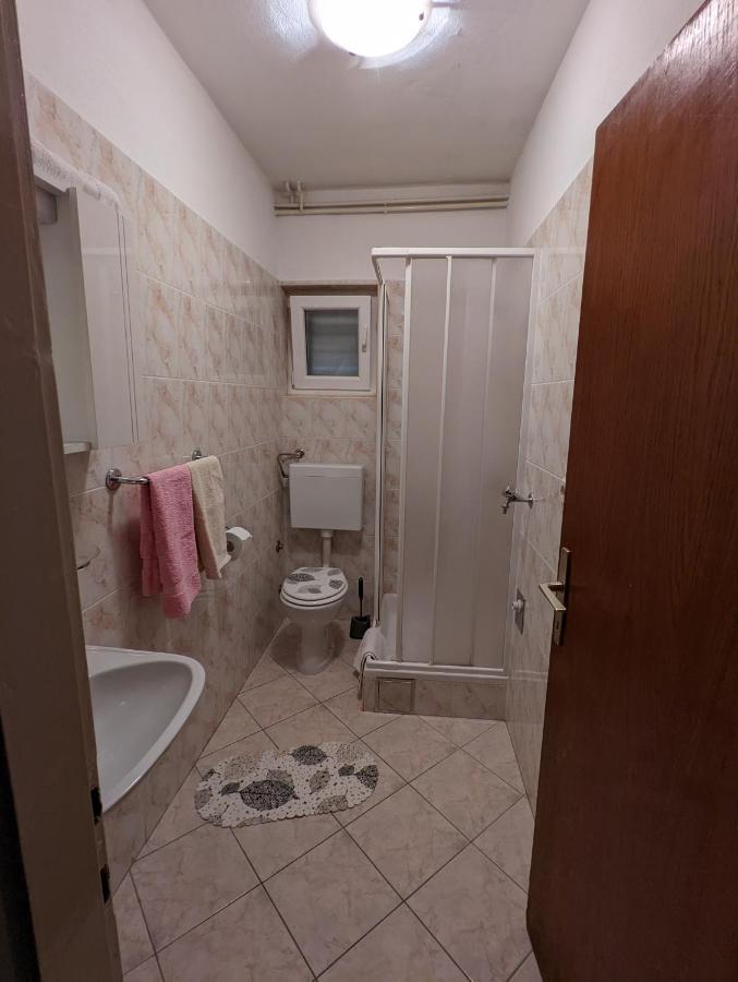 Apartment Bracic Vodice Bagian luar foto